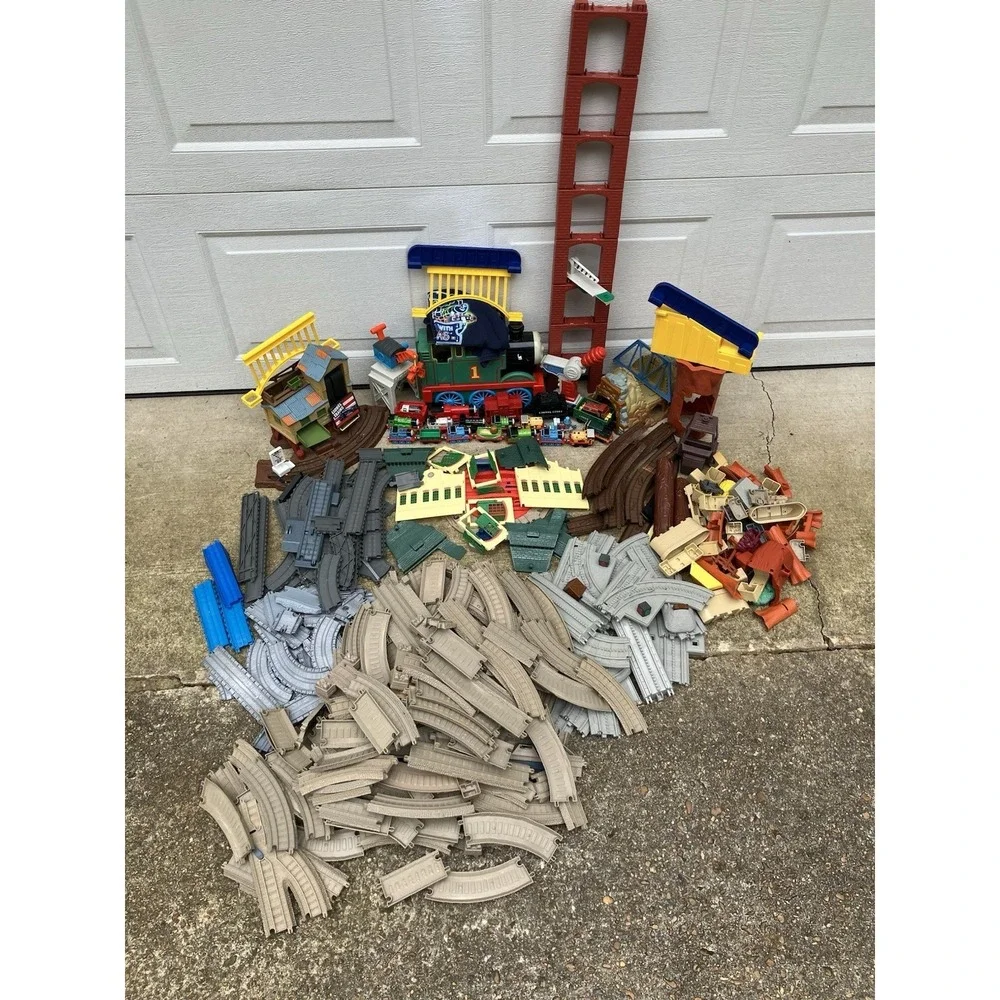 MASSIVE Thomas The Train&Friends Collection!! 100s Of Trains,Tracks,Play, Etc